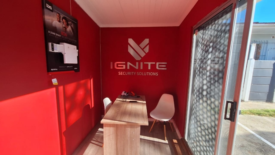 Commercial Property for Sale in Laaiplek Western Cape
